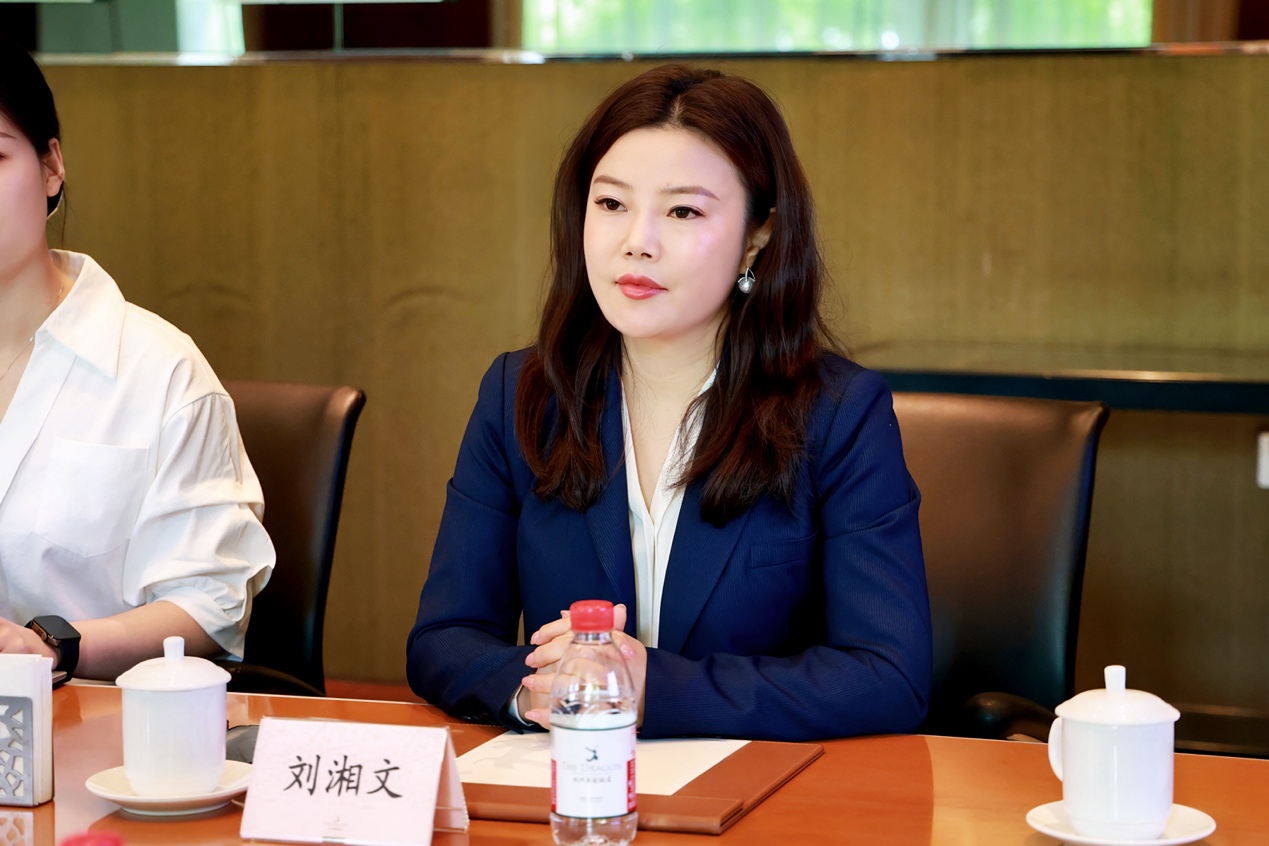 1EF8B88D-A2B5-4DFA-8776-AC86BC8230A6.jpg